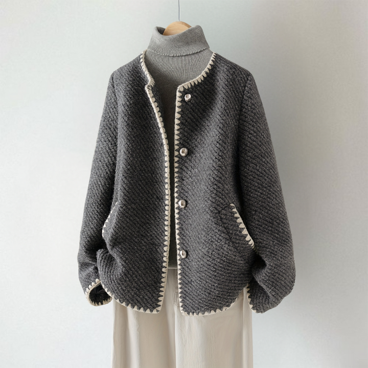 Esma | Elegant Cardigan