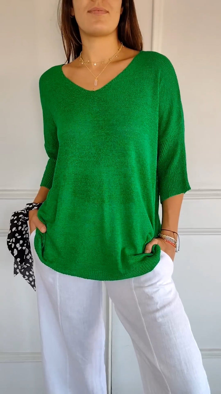 Mariann | Elegant V-Neck Top