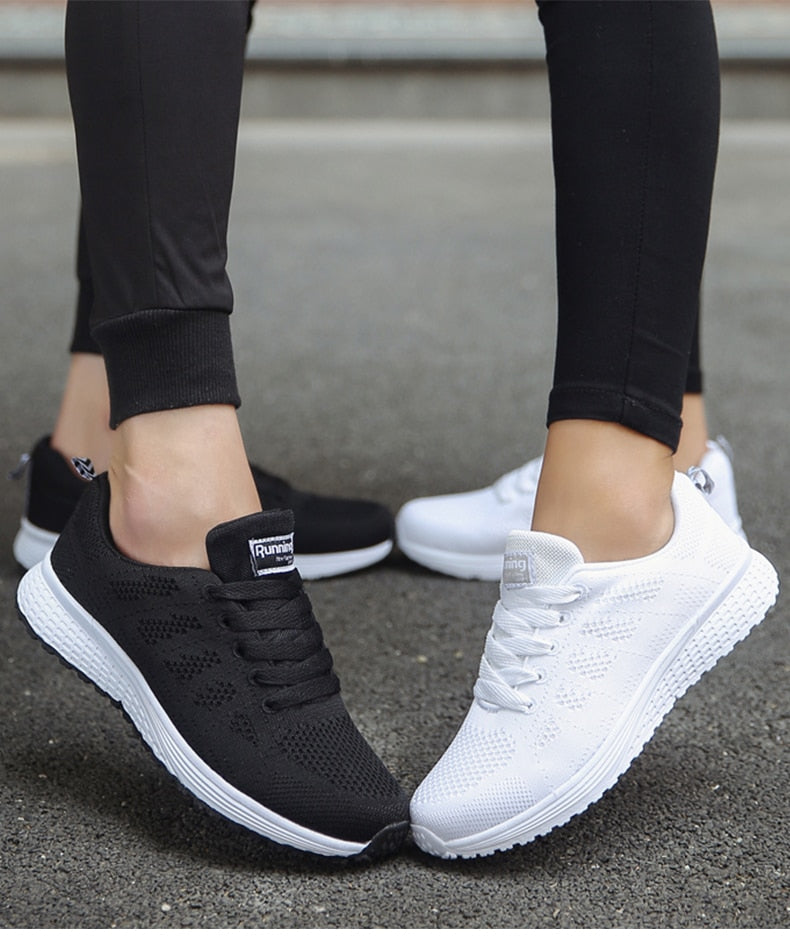 Breathable Women’s Lightweight Sports Sneakers