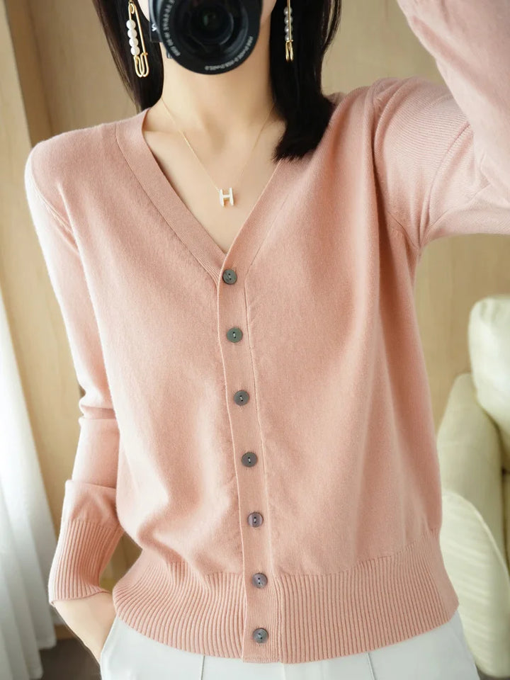Sienna | Chic V-Neck Knit Cardigan