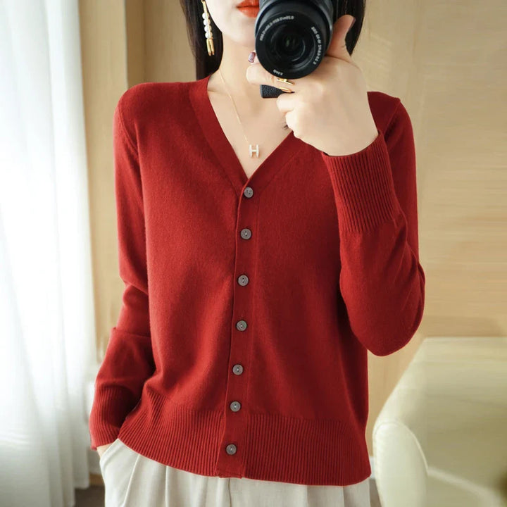 Sienna | Chic V-Neck Knit Cardigan