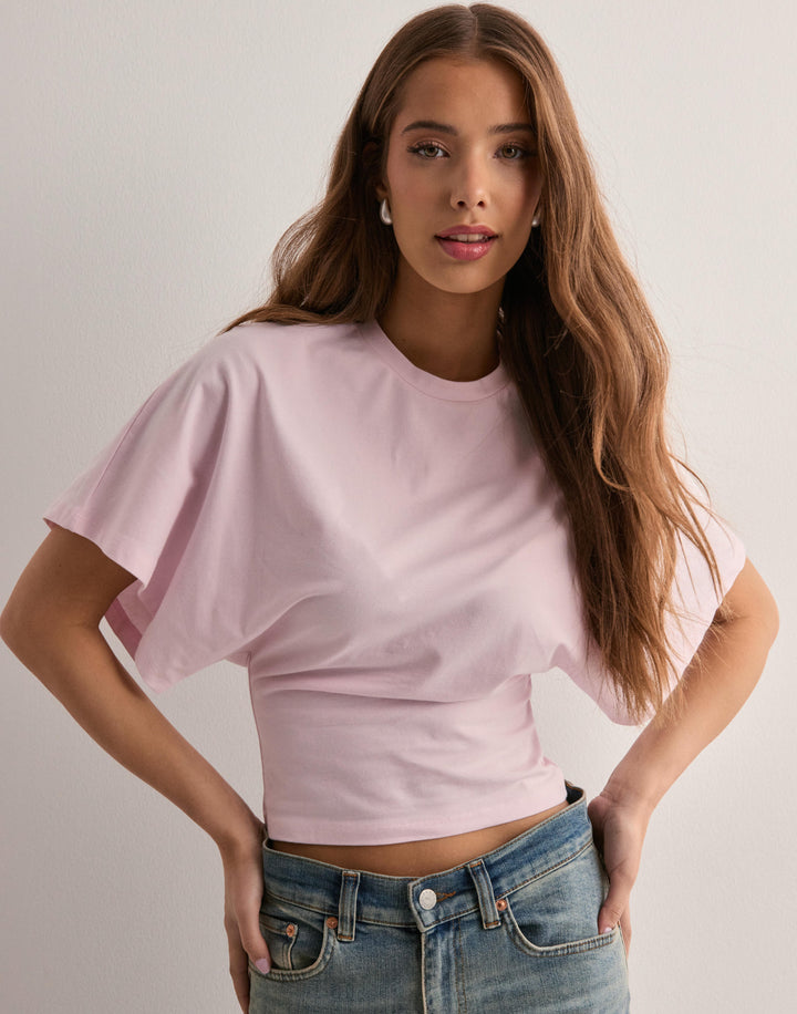 Kailey | Chic Wide-Sleeve Icon Tee